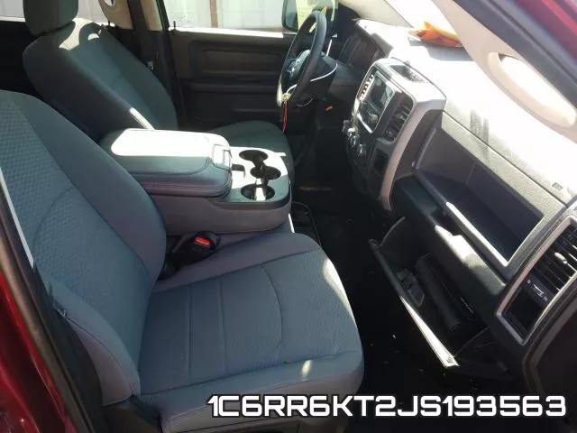 1C6RR6KT2JS193563_5.webp