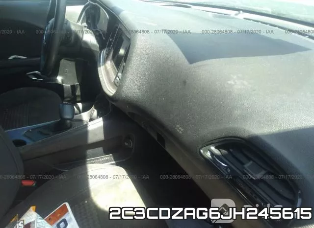 2C3CDZAG6JH245615_5.webp