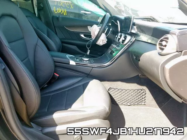 55SWF4JB1HU217942_5.webp