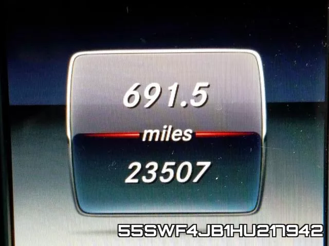 55SWF4JB1HU217942_8.webp