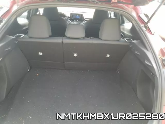 NMTKHMBX1JR025280_9.webp