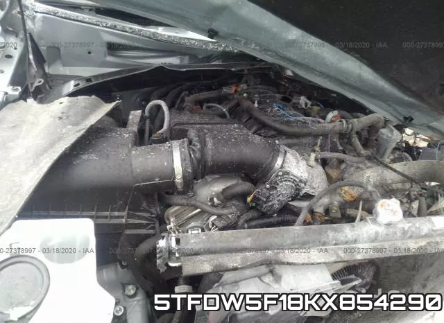 5TFDW5F18KX854290_10.webp