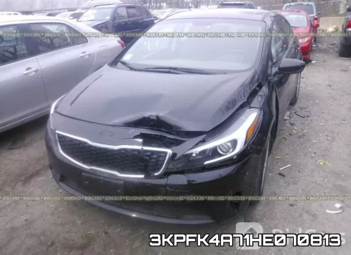 3KPFK4A71HE070813_6.webp