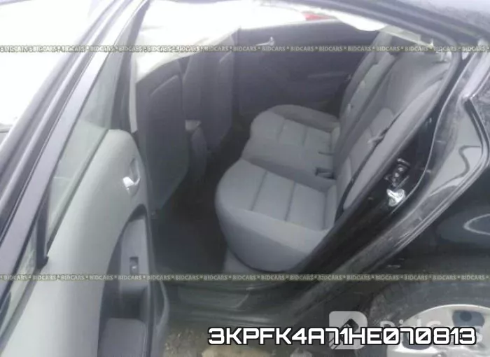 3KPFK4A71HE070813_8.webp