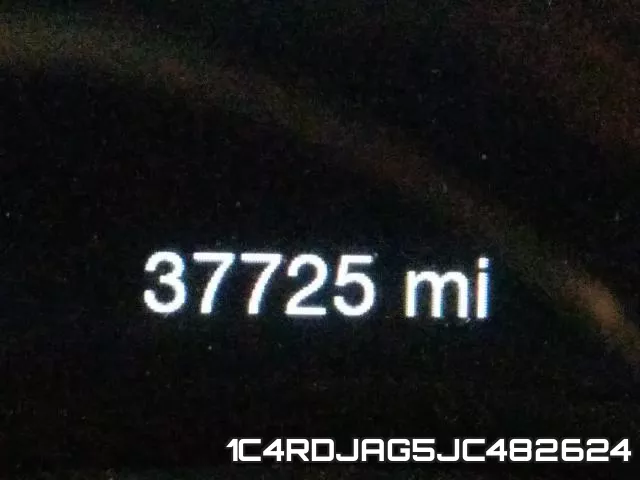 1C4RDJAG5JC482624_8.webp