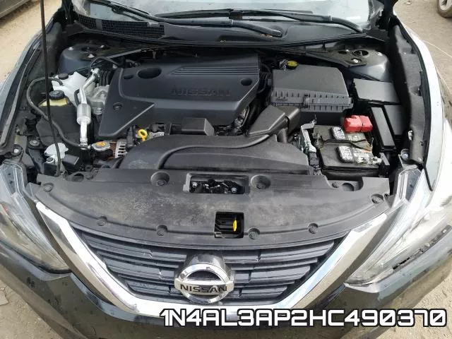 1N4AL3AP2HC490370_7.webp