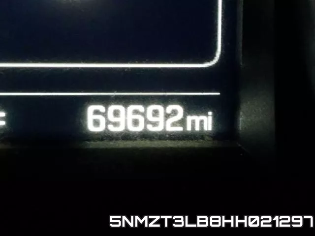 5NMZT3LB8HH021297