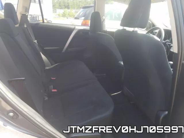 JTMZFREV0HJ705997_6.webp