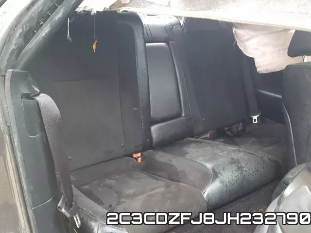 2C3CDZFJ8JH232790_6.webp
