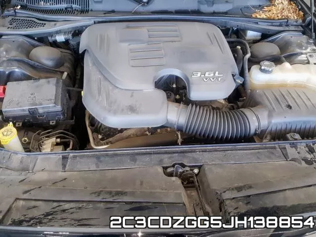 2C3CDZGG5JH138854_7.webp