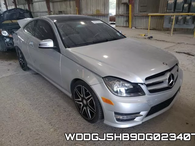 WDDGJ5HB9DG023407