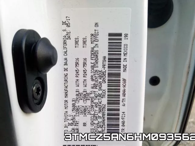 3TMCZ5AN6HM093562_10.webp