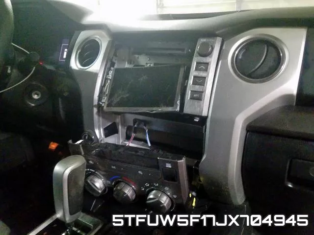 5TFUW5F17JX704945_9.webp