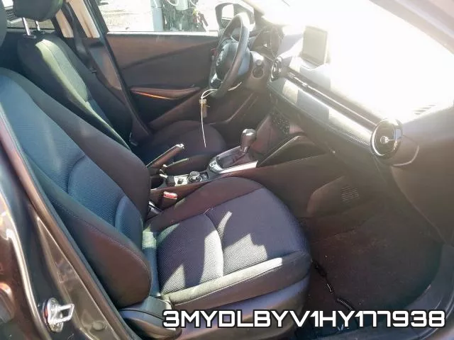 3MYDLBYV1HY177938_5.webp