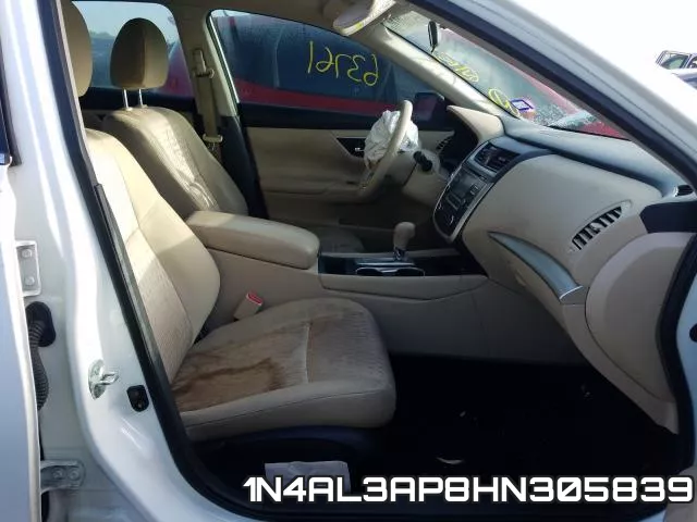 1N4AL3AP8HN305839_5.webp