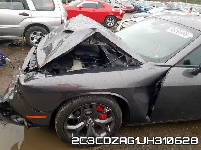 2C3CDZAG1JH310628_9.webp