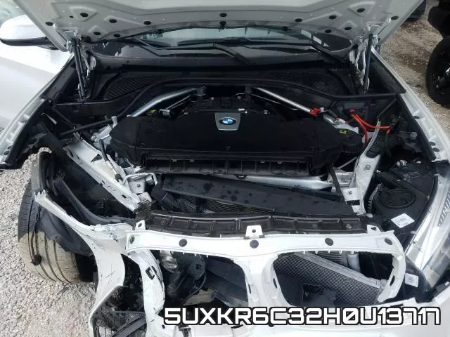 5UXKR6C32H0U13717_7.webp
