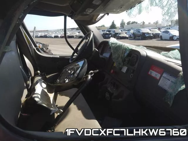 1FVDCXFC7LHKW6760_5.webp