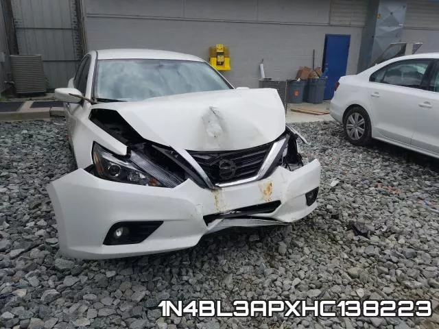 1N4BL3APXHC138223_9.webp