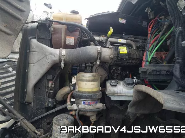 3AKBGADV4JSJW6552_7.webp