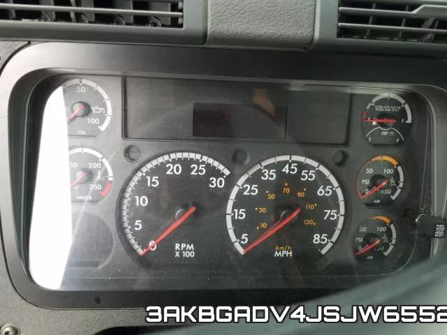 3AKBGADV4JSJW6552_8.webp