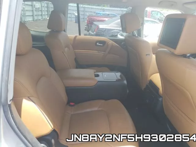 JN8AY2NF5H9302854_6.webp