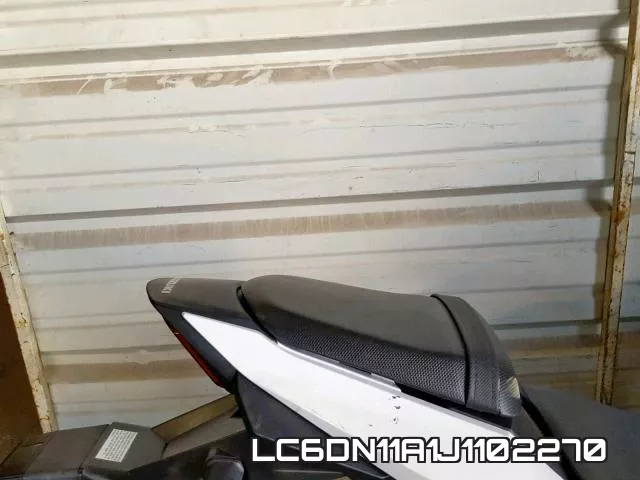 LC6DN11A1J1102270