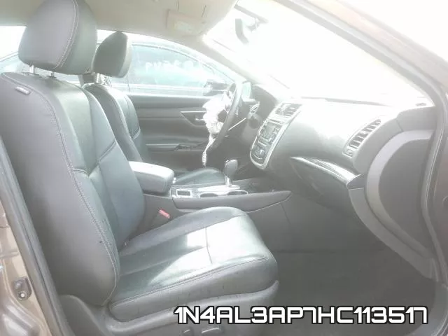1N4AL3AP7HC113517_5.webp