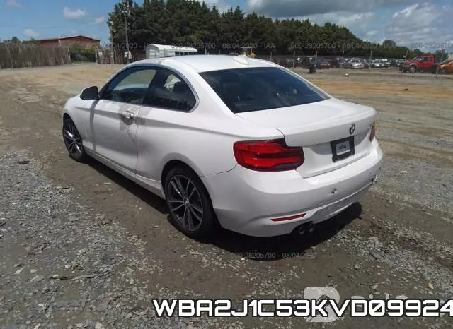 WBA2J1C53KVD09924_3.webp