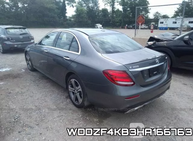 WDDZF4KB3HA166763_3.webp