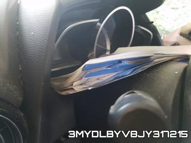 3MYDLBYV8JY317215_8.webp
