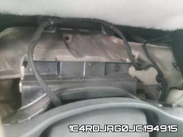 1C4RDJAG0JC194915_8.webp