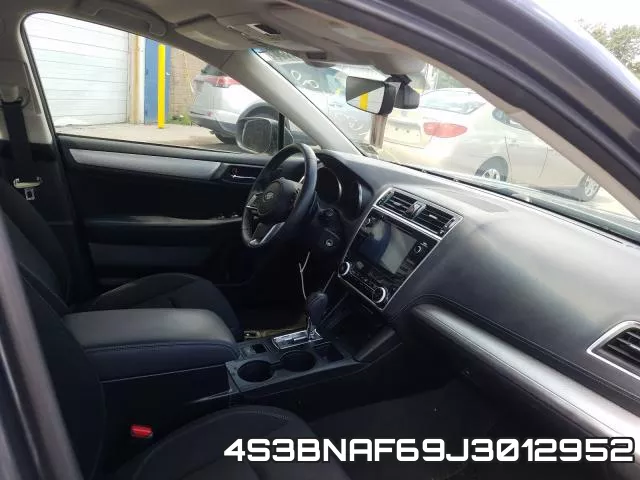 4S3BNAF69J3012952_5.webp