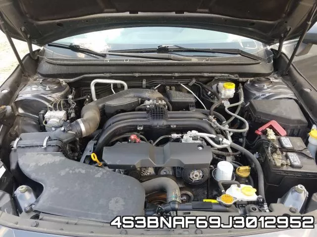 4S3BNAF69J3012952