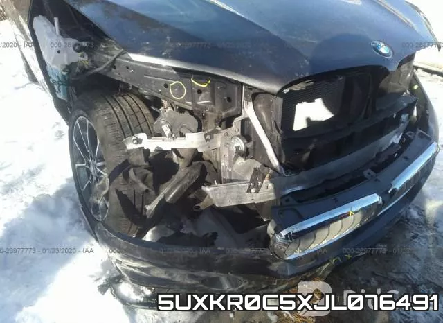 5UXKR0C5XJL076491_6.webp