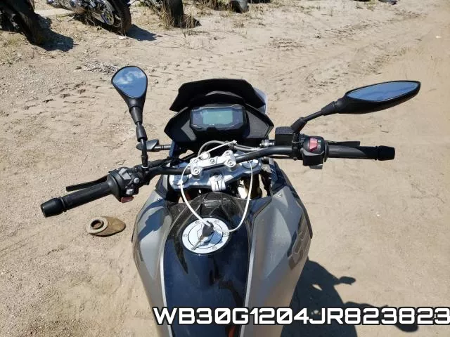 WB30G1204JR823823