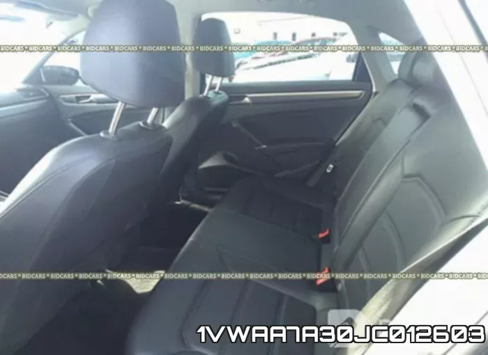 1VWAA7A30JC012603_8.webp