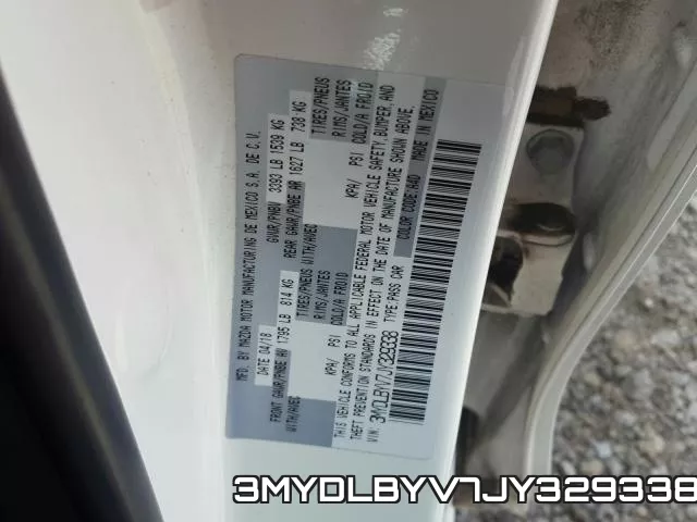 3MYDLBYV7JY329338_10.webp