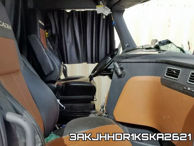 3AKJHHDR1KSKA2621_5.webp