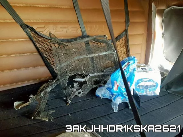 3AKJHHDR1KSKA2621_6.webp