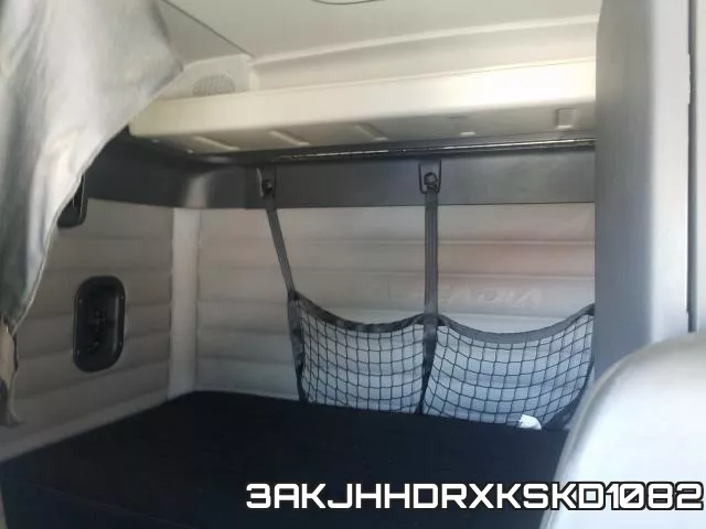 3AKJHHDRXKSKD1082_6.webp