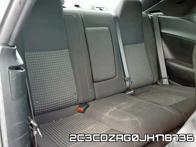 2C3CDZAG0JH178736_6.webp