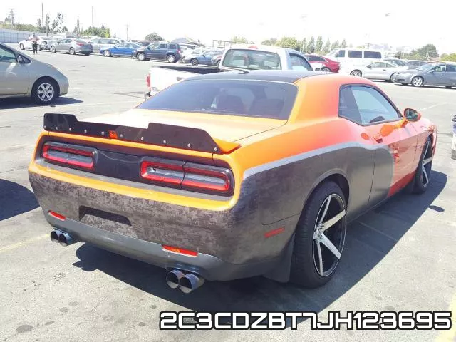 2C3CDZBT7JH123695_4.webp