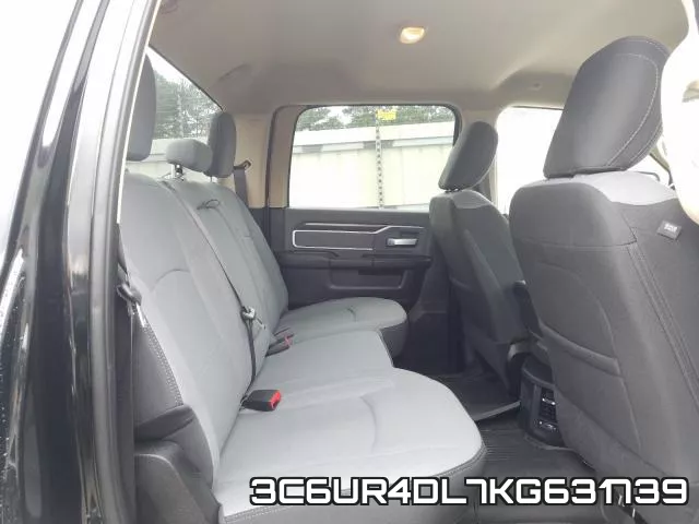 3C6UR4DL7KG631739_6.webp