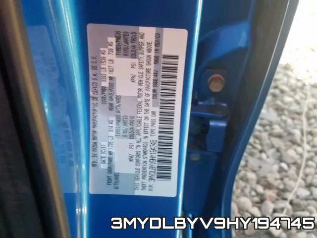 3MYDLBYV9HY194745_10.webp