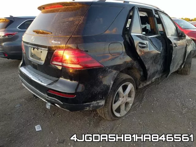 4JGDA5HB1HA846561_4.webp