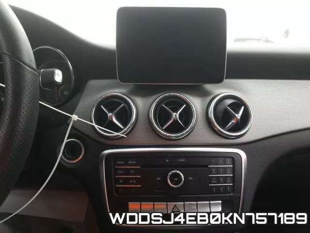 WDDSJ4EB0KN757189_9.webp