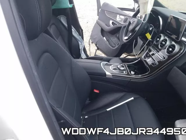 WDDWF4JB0JR344950_5.webp