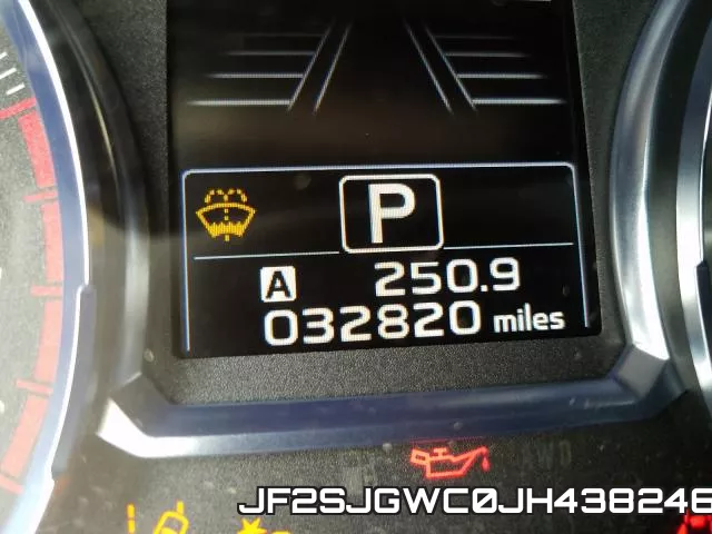 JF2SJGWC0JH438246_8.webp