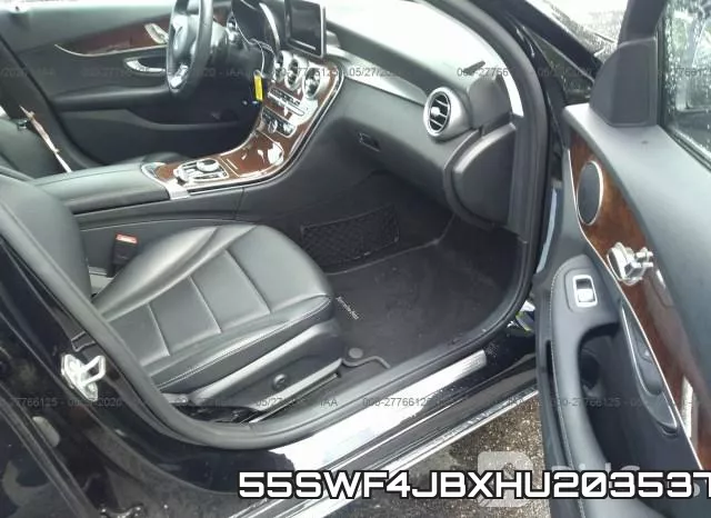 55SWF4JBXHU203537_5.webp
